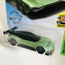 2019 Hot Wheels HW Exotics Aston Martin Vulcan verde 10SP