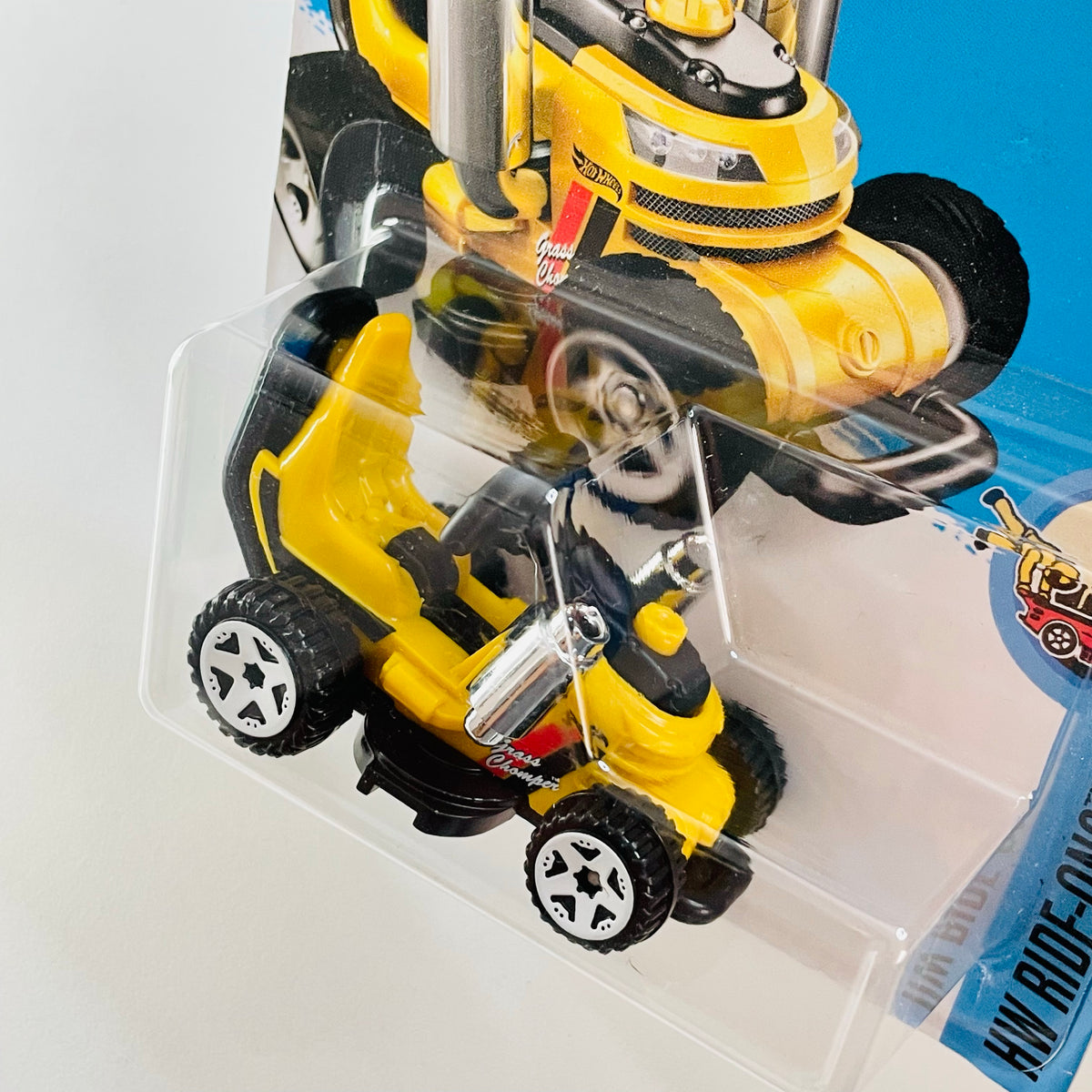 ホットウィール GRASS CHOMPER