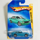 2009 Hot Wheels New Models Chevrolet Custom V-8 Vega turquesa 5SP