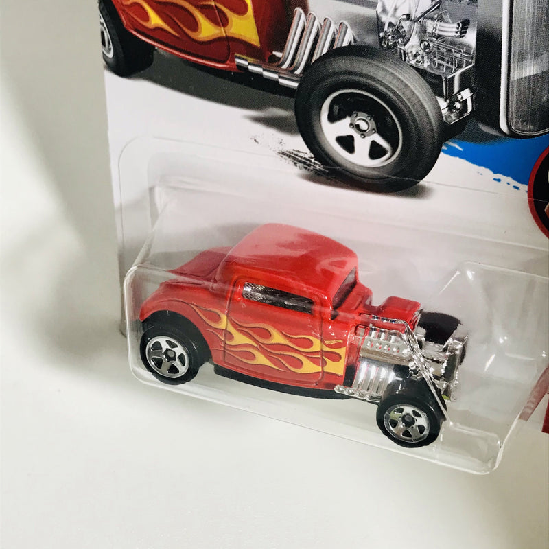 2017 Hot Wheels HW Flames 32 Ford rojo 5SP