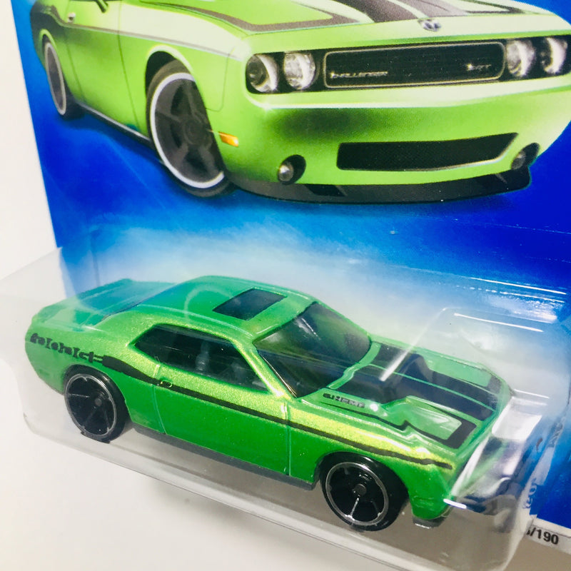 2009 Hot Wheels Muscle Mania 08 Dodge Challenger SRT8 verde OH5