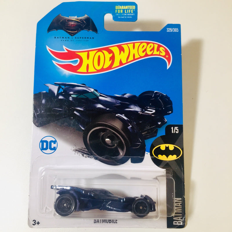 2017 Hot Wheels Batman v Superman Batmobile negro MC5