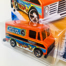 2012 Hot Wheels HW City Works Combat Medic naranja 5SP