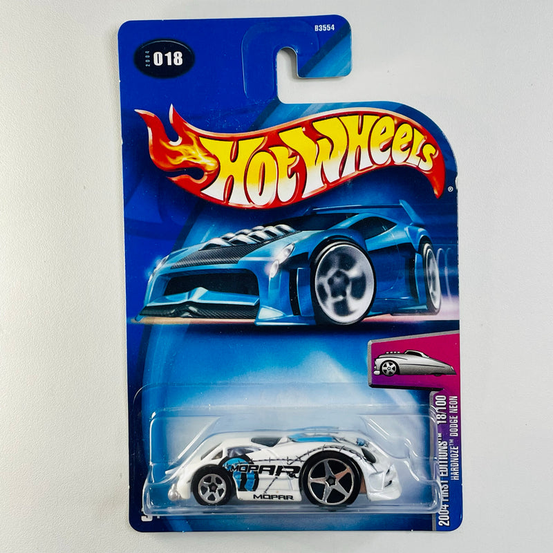 2004 Hot Wheels First Editions Hardnoze Dodge Neon 018 blanco metálico 5SP