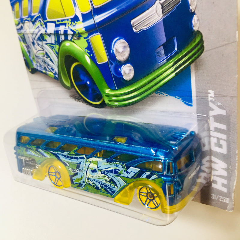 2013 Hot Wheels HW City Surfin School Bus azul PR5