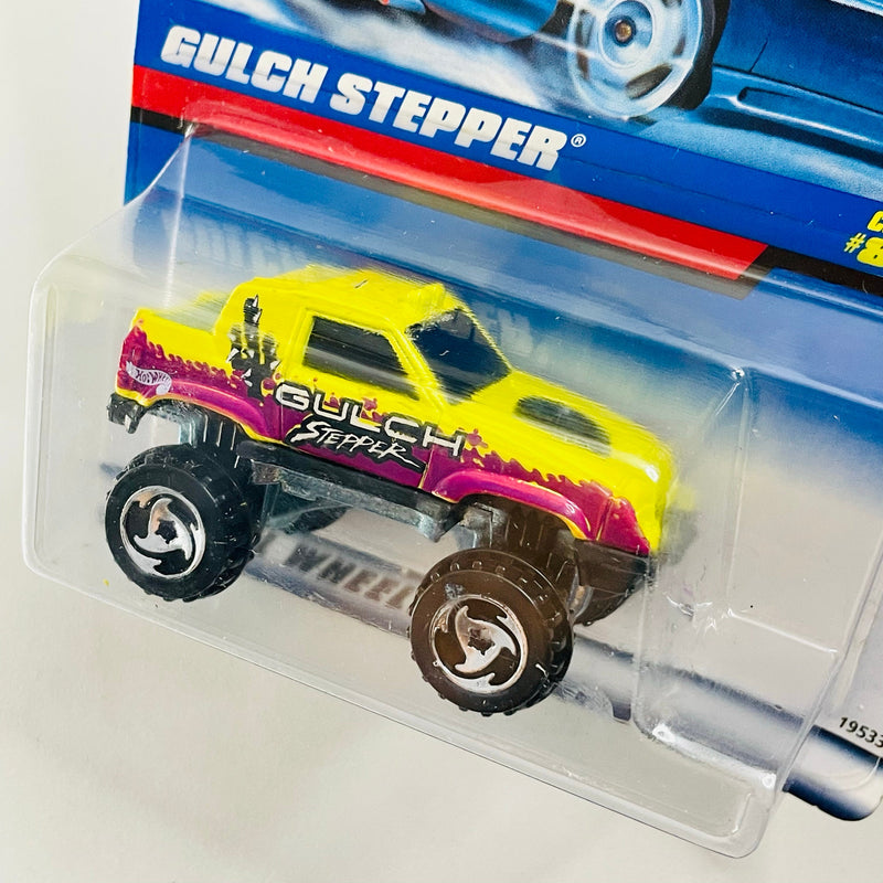 1998 Hot Wheels Gulch Stepper 884 amarillo SB base ZAMAC