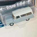 2021 Auto World Muscle Trucks Limited Edition 1/14,922 1966 Chevy Suburban gris Llantas de Goma