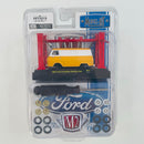 2018 M2 Machines Model Kit Limited Edition 1/5.880 1965 Ford Econoline Delivery Van R21 naranja con blanco Llantas de Goma