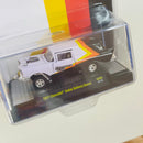 2021 M2 Machines Competition Cams Limited Edition 1/7,480 1957 Chevrolet Sedan Delivery Gasser GS09 blanco con negro Llantas de Goma