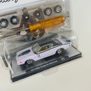 2021 M2 Machines Model Kit Limited Edition 1/5,000 O'Reilly 1971 Dodge Charger R/T 440 6-Pack R07 blanco Llantas de Goma