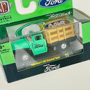 2021 M2 Machines Auto-Thentics Limited Edition 1/8,400 1956 Ford F-100 Stakebed Truck R69 verde Llantas de Goma