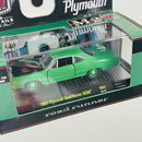 2022 M2 Machines Detroit Muscle Limited Edition 1/8,400 1969 Plymouth Road Runner HEMI R62 verde Llantas de Goma