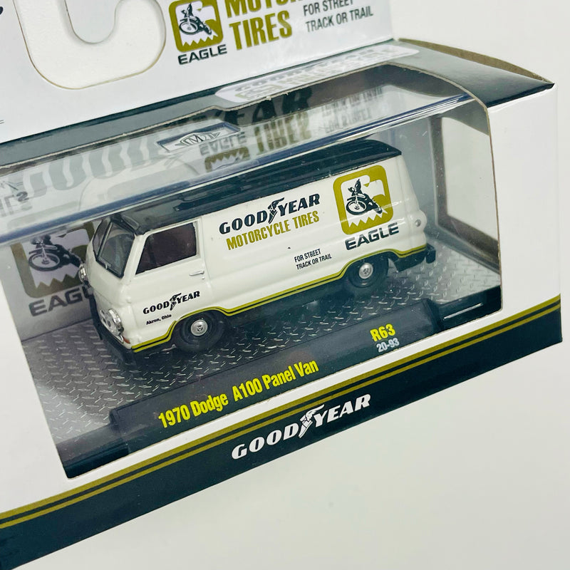 2020 M2 Machines Auto-Promos Limited Edition 1/8,875 1970 Dodge A100 Panel Van R63 blanco Llantas de Goma