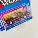 2022 Greenlight Hollywood Charlie's Angels Ángeles De Charlie 1974 Ford Torino Brougham marrón Llantas de Goma