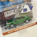 2022 Greenlight The Great Outdoors Series 2 2022 Ford Explorer Limited verde Llantas de Goma con Accesorios de Camping