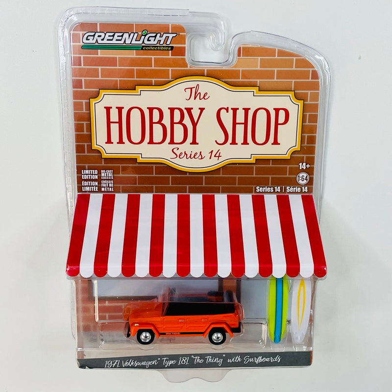 2022 Greenlight The Hobby Shop Series 14 1971 Volkswagen Type 181 The Thing with Surfboards naranja Llantas de Goma con Accesorio Diorama