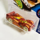 2017 Hot Wheels Treasure Hunt HW Glow Wheels 24 Ours naranja GitD RA6
