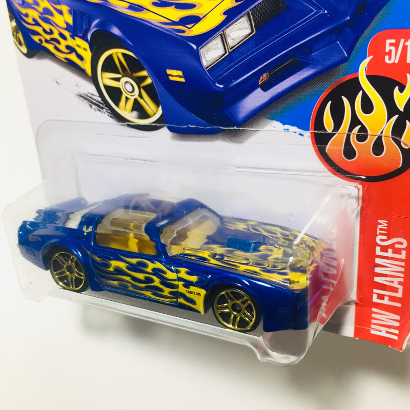 2017 Hot Wheels HW Flames 77 Pontiac Firebird azul PR5