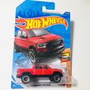2020 Hot Wheels HW Hot Trucks 2020 Ram 1500 Rebel rojo BLOR