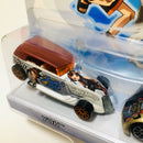 2004 Hot Wheels Entertainment 2 Pack Set de 2 Shaman King Yoh y Amidamaru - Ford Phaeton, Turbolence