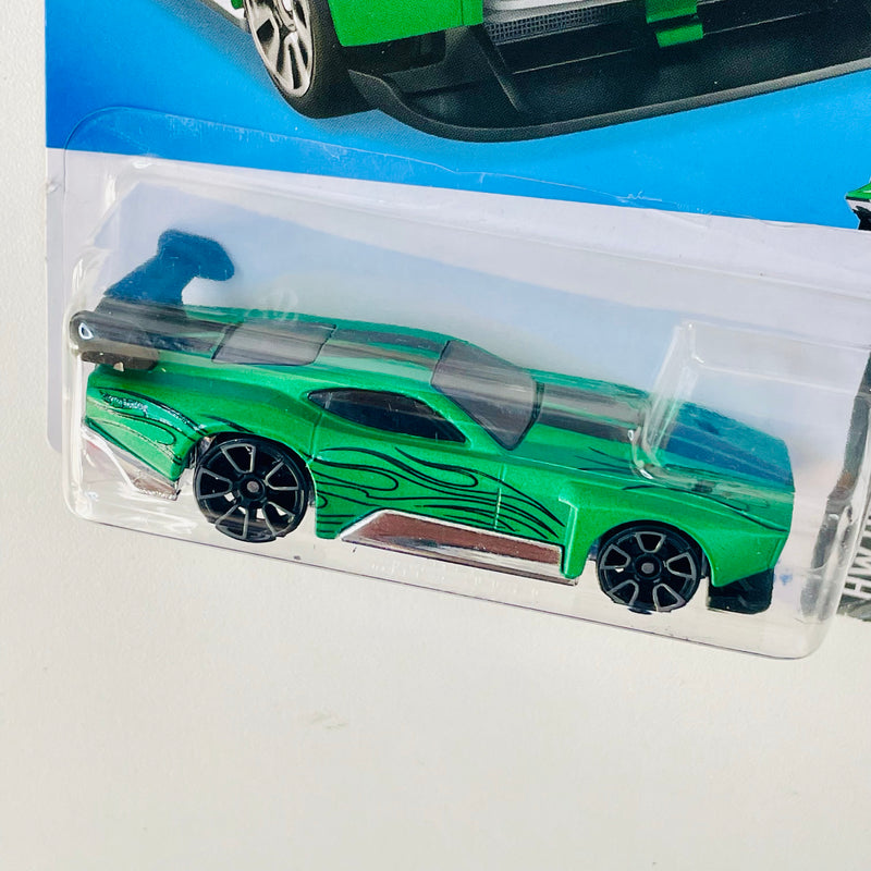 2022 Hot Wheels HW Dream Garage Count Muscula verde TRAP5 Primera Edición