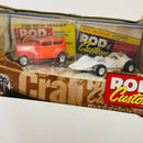 2001 Hot Wheels Collectibles 100% Rod & Custom Magazine Set de 2 con Llantas de Goma RR - 32 Ford Sedan Orange Crate, Manta Ray