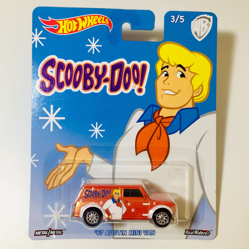 2017 Hot Wheels Pop Culture Warner Bros Scooby Doo Fred 67 Austin Mini Van naranja Llantas de Goma RR