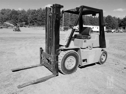 1998 Hot Wheels CAT Forklift 642 blanco BW con 5SP base ZAMAC