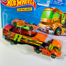 2019 Hot Wheels Super Rigs Big Rig Heat con F1 Racer naranja OH5