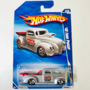 2010 Hot Wheels HW Hot Rods 40 Ford Pickup plata 5SP