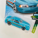 2019 Hot Wheels Speed Blur 92 Ford Mustang turquesa metálico MC5
