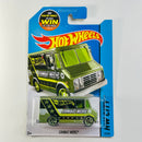 2015 Hot Wheels HW City Combat Medic verde OH5