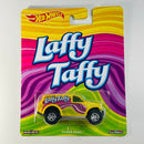 2017 Hot Wheels Pop Culture Nestlé Laffy Taffy Power Panel amarillo Llantas de Goma RR base ZAMAC