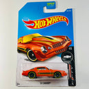 2017 Hot Wheels Camaro Fifty 81 Camaro naranja PR5