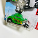 2018 Hot Wheels HW Flames 32 Ford verde 5SP