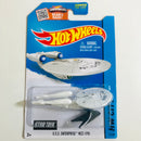2015 Hot Wheels HW City Star Trek U.S.S. Enterprise NCC-1701 blanco