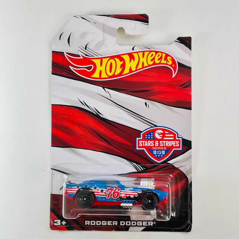 2016 Hot Wheels Stars & Stripes Rodger Dodger azul 5SP