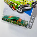 2013 Hot Wheels HW City 65 Pontiac Bonneville verde metálico LW