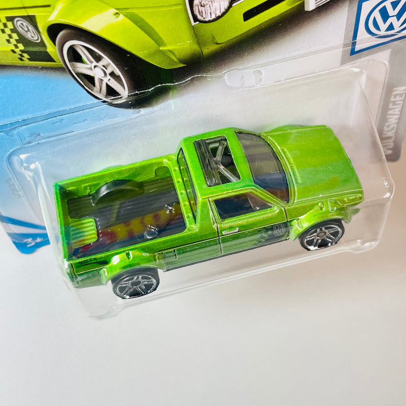 2019 Hot Wheels Volkswagen Caddy verde PR5