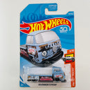 2018 Hot Wheels HW Hot Trucks Volkswagen T2 Pickup celeste ST8
