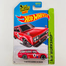 2014 Hot Wheels HW Workshop 71 Datsun Bluebird 510 Wagon rojo MC5