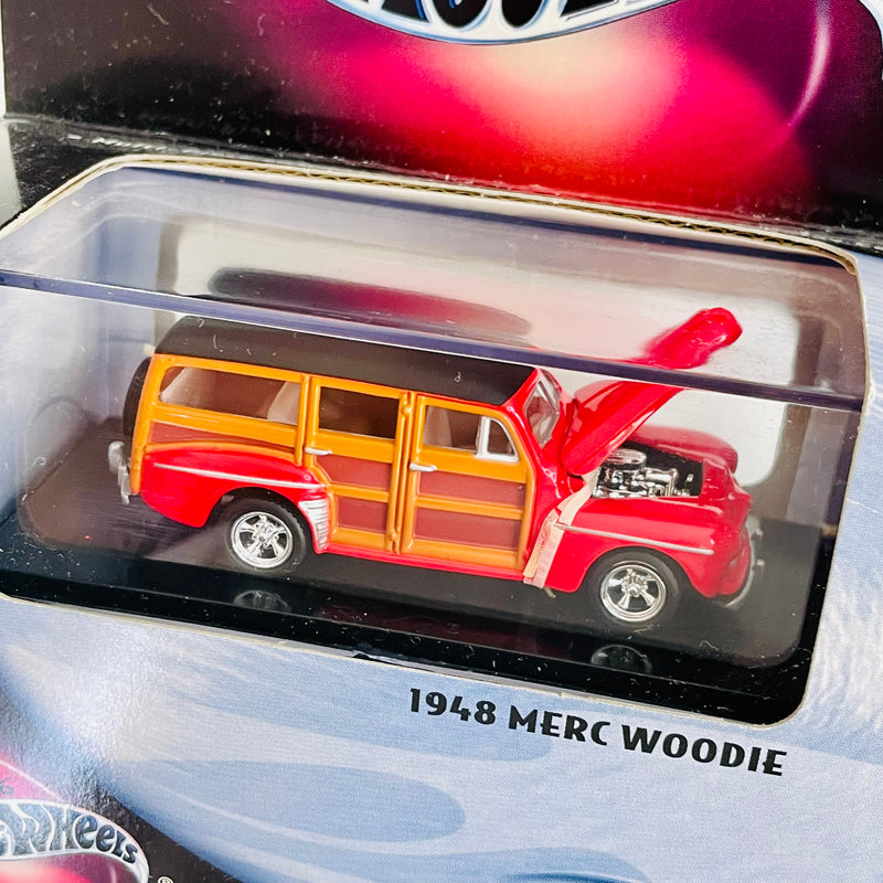 2001 Hot Wheels 100% Black Box Limited Edition 1948 Ford Merc Woodie rojo Llantas de Goma RR