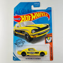 2019 Hot Wheels Muscle Mania 65 Mustang 2+2 Fastback amarillo MC5