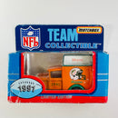 1991 Matchbox NFL Team Collectible Limited Edition Miami Dolphins Model A Ford Van naranja