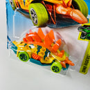 2019 Hot Wheels Dino Riders Motosaurus amarillo 5SP
