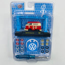 2021 M2 Machines Model Kit Limited Edition 1/8,280 1960 VW Volkswagen Delivery Van R38 rojo Llantas de Goma