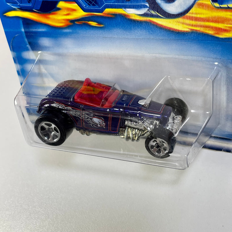 2001 Hot Wheels Skull & Crossbones Ford Deuce Roadster 071 morado metálico 5SP base ZAMAC