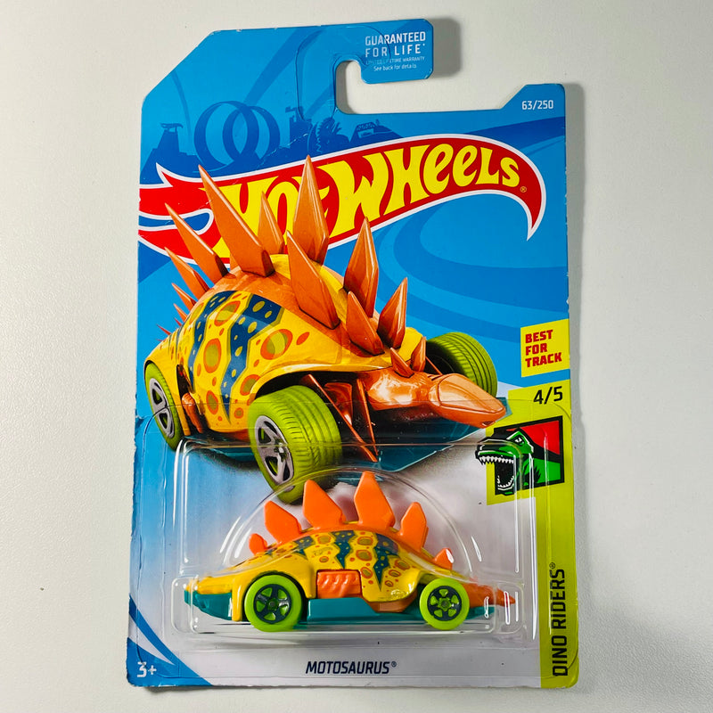 2019 Hot Wheels Dino Riders Motosaurus amarillo 5SP