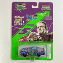 1997 Revell Racing NASCAR Terry Labonte 5 Kelloggs Spooky Froot Loops Frankenstein Chevrolet Monte Carlo morado