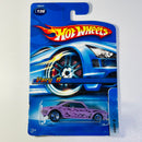 2005 Hot Wheels Vairy 8 Chevrolet Corvair 136 lavanda 5SP base ZAMAC